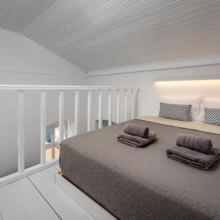 Апартаменты Annikas Port View-1St Floor Сими Экстерьер фото