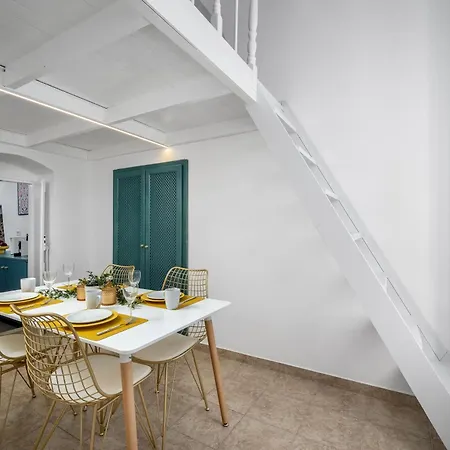 Апартаменты Annikas Port View-1St Floor Сими Экстерьер фото